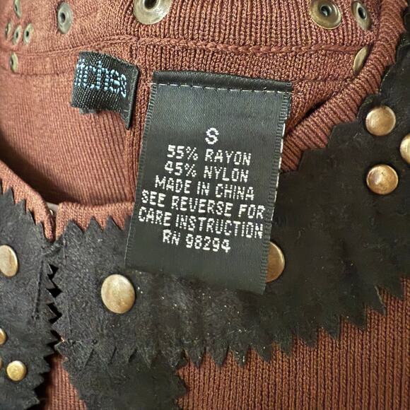 Yarns & Stitches Women's Brown Knit Studded Sweater Cardigan Size Small - Picture 9 of 13